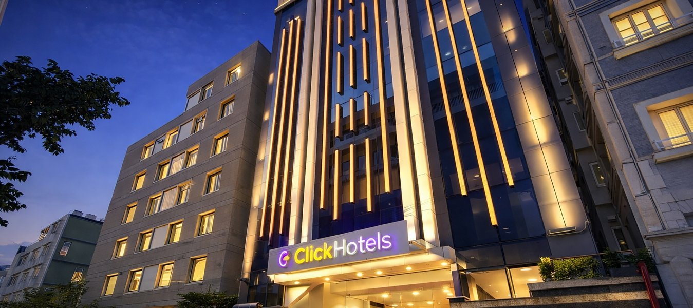 Prime Location: Located in the HITEC City district with easy access to key business hubs.