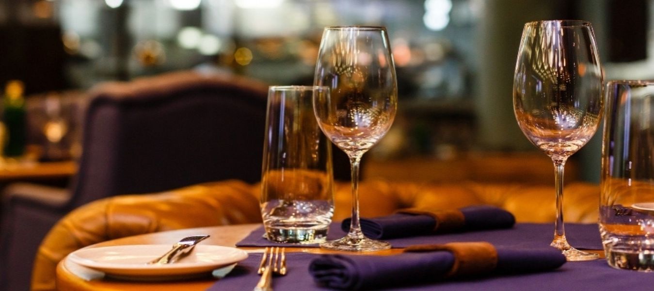 All-Day Dining: Delightful, satisfying meals served throughout the day.