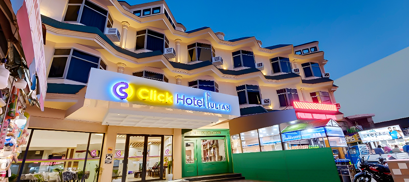 Prime Location: Conveniently located near the railway station and bus stand for easy access.