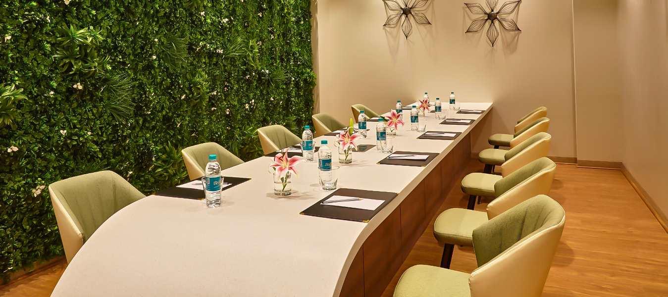 Dining Options: Includes on-site dining with various cuisine options.
