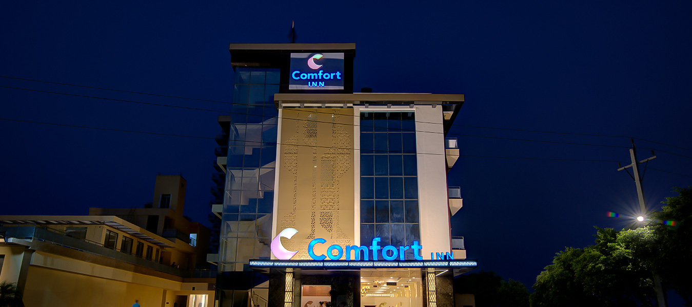 Prime Location: Just 15 km from Karnal city, ideal for business and leisure travellers.