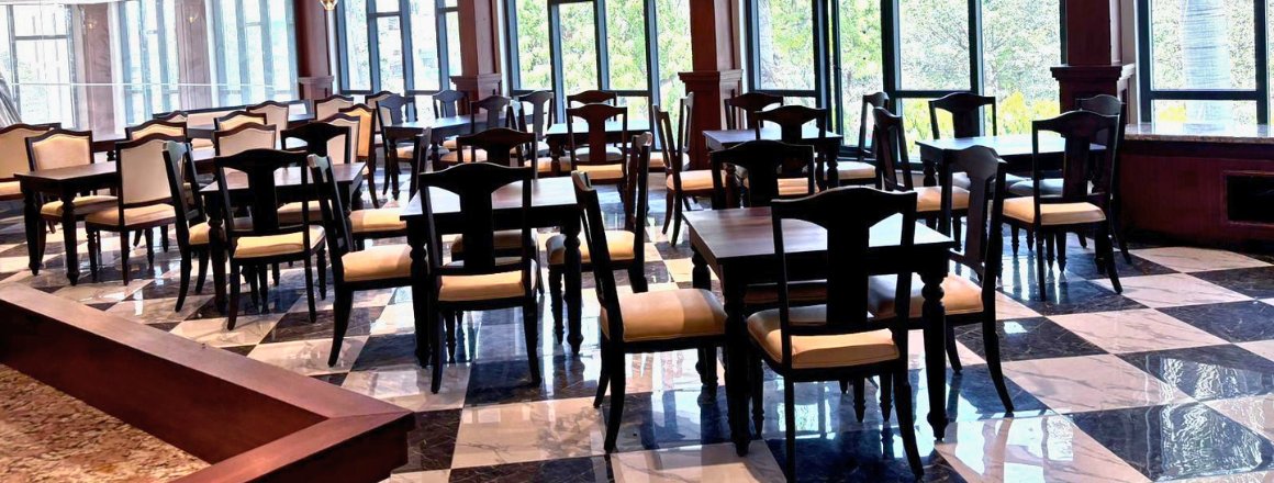 Madhuri – The Open Café