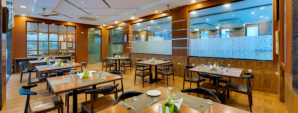 Poolside Restaurant